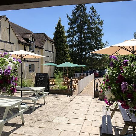 The New Inn Heckfield Buitenkant foto