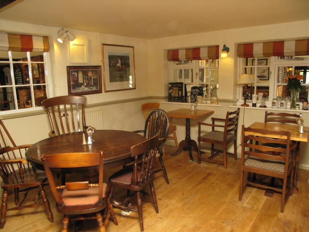 The New Inn Heckfield Buitenkant foto